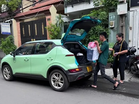 Ứng dụng gọi xe tăng tốc "điện hóa"