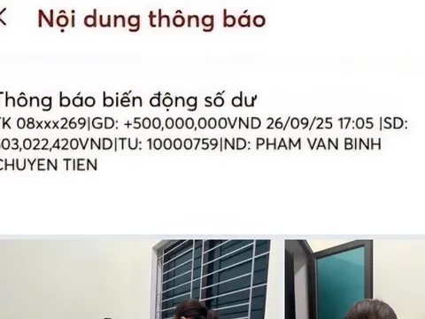 Tài khoản bất ngờ nhận được nửa tỷ đồng, cô gái nhờ công an tìm chủ nhân