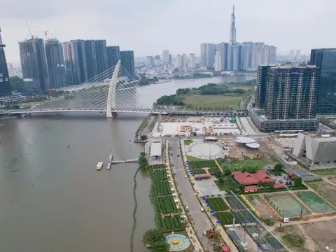 Hình ảnh TPHCM 'thay da đổi thịt' qua từng công trình