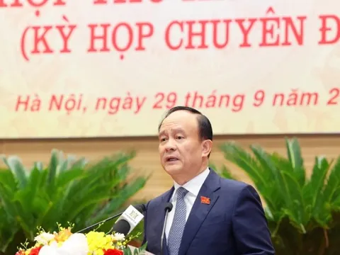 HĐND Hà Nội lùi bàn về dự án tái thiết công viên hai bên sông Tô Lịch