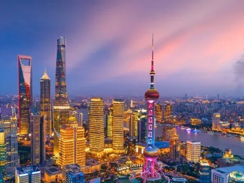 Vui mừng khi biết du lịch Trung Quốc, Hàn Quốc, Singapore, Ấn Độ, Đài Loan sắp không phải đổi tiền, có thể thanh toán trực tiếp bằng app ngân hàng trong nước