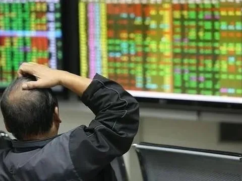 Phiên 30/9: Tự doanh CTCK bán ròng nửa nghìn tỷ, cổ phiếu nào bị "xả" mạnh nhất?