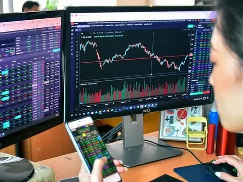 Cổ phiếu trụ 'nghỉ ngơi', chứng khoán lập tức giảm điểm