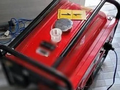 Bàng hoàng phát hiện bố và con trai 7 tuổi tử vong trong phòng ngủ