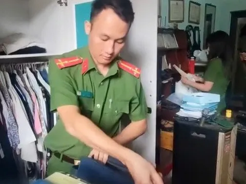 Khám xét khẩn cấp nhà chủ tài khoản "Lãng tử Tây Bắc" chuyên kêu gọi từ thiện