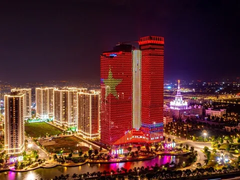 Vingroup hỗ trợ khẩn cấp 500 tỷ đồng cho đồng bào thiệt hại do bão Bualoi