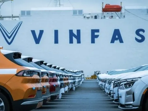 Nóng: VinFast hỗ trợ 500.000 đồng, miễn phí kiếm tra cho xe bị ngập do bão Bualoi