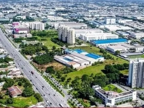 Ngân hàng liên tiếp rao bán đấu giá bất động sản