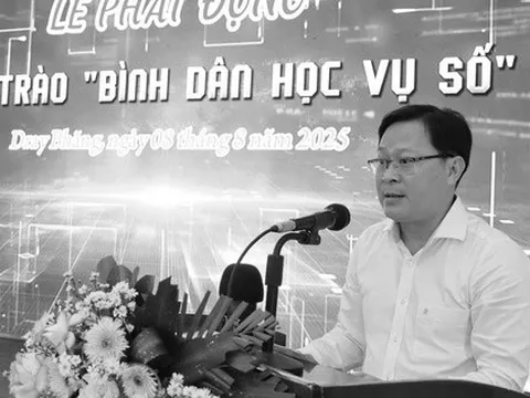 Chủ tịch UBND xã bị xe tông tử vong khi điều tiết giao thông do ngập lụt