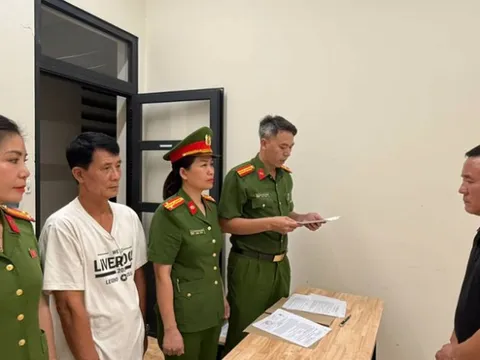 Khám xét và bắt tạm giam Giám đốc Bùi Văn Bình