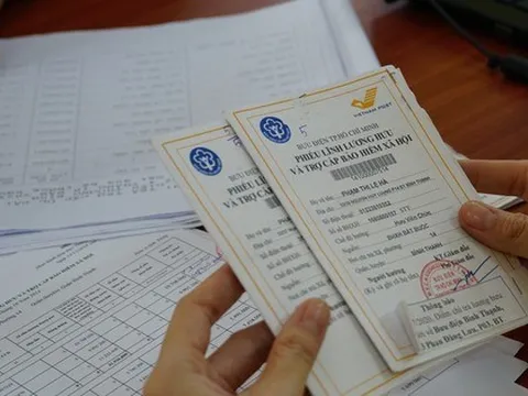 Đóng BHXH đủ 24 năm, được hưởng lương hưu hằng tháng