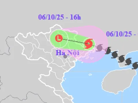 Bão số 11 Matmo đổ bộ vào Trung Quốc, hoàn lưu gây mưa to ở Bắc Bộ