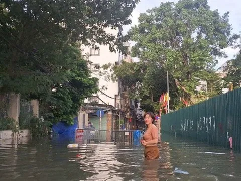 Sở GD-ĐT Hà Nội thông báo hỏa tốc các trường chủ động ứng phó bão Matmo