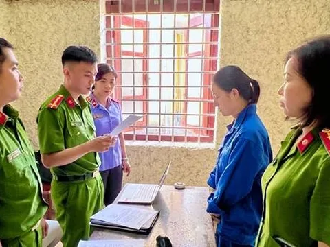 Nông Thị Thu Thủy - Vỏ bọc "bạch liên hoa" làm từ thiện và những toan tính lạnh lùng