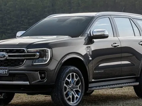 Triệu hồi hơn 21 ngàn xe Ford tại Việt Nam do lỗi camera lùi