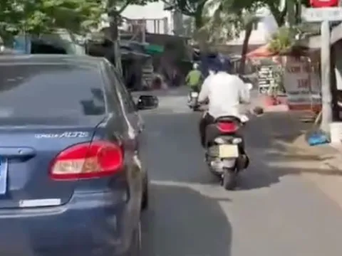 Ô tô biển xanh đi vào đường cấm ở TP HCM bị CSGT tìm ra