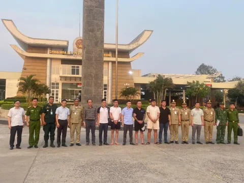 Bắt "ông trùm" Đường Trung Tình