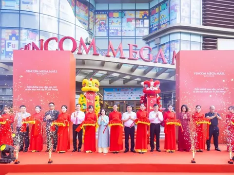 Khai trương Vincom Mega Mall Royal Island mới tại Hải Phòng