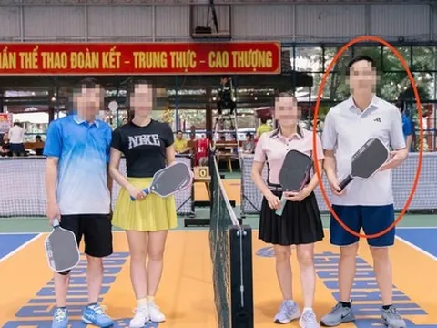 Bị tố nghỉ học bồi dưỡng đi đánh giải "Pickleball tình yêu U90+", bí thư xã nói gì?
