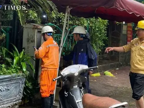 Hà Nội: Phát hiện rò điện khu vực ngập nước