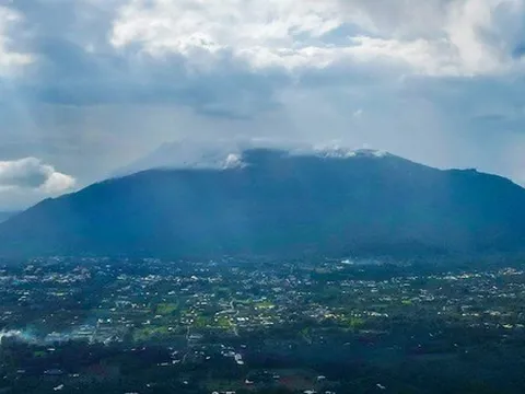 Khu đất 100 ha ở núi Chứa Chan có giá khởi điểm 2.678 tỉ đồng