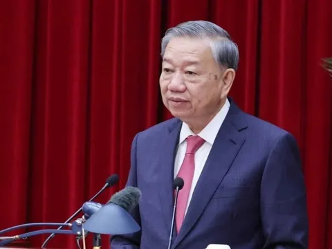 Trung ương thống nhất giới thiệu nhân sự tái cử và lần đầu tham gia Ban Chấp hành khóa XIV