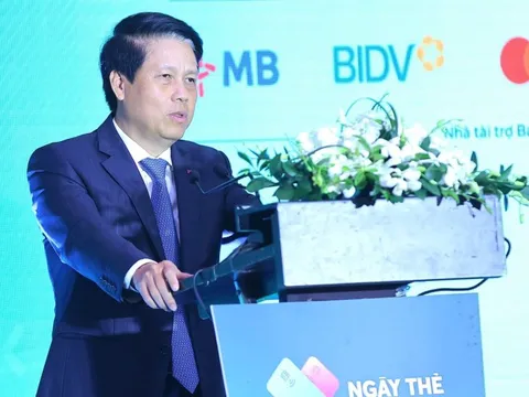 Phó Thống đốc NHNN Phạm Tiến Dũng: Không thể để “mua vé tàu hết 15.000 đồng mà chi phí xử lý giao dịch mất tới 1.000 đồng"