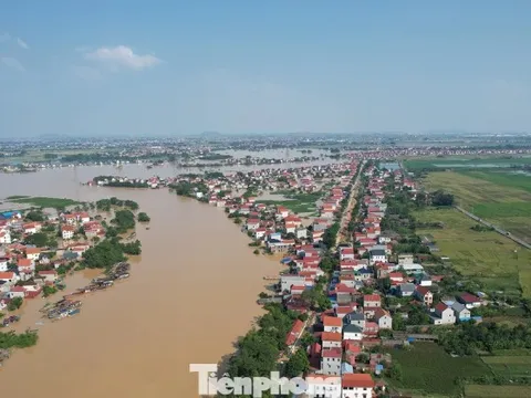 Nước sông Cầu rút, hàng chục nghìn dân Hà Nội thở phào