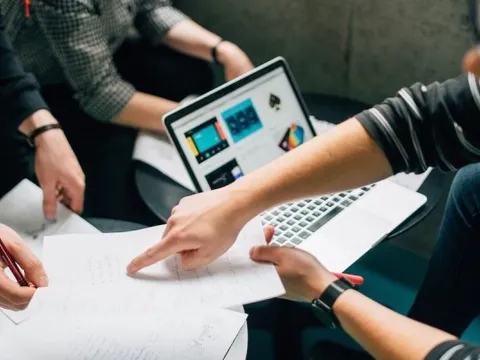 Đến tập đoàn lớn cũng rơi vào vòng xoáy "nay chuối, mai bất động sản, mốt nuôi bò rồi lại cao su”: Các doanh nghiệp phải làm gì để nắm bắt cơ hội trong chu kỳ kinh doanh mới?