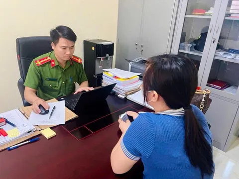 Chuyển nhầm 1 tỷ đồng, người phụ nữ nhận lại ngay sau 1 ngày