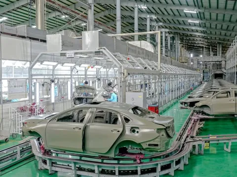 Việt Nam làm được gì cho một chiếc ô tô? Bu lông, ốc vít chỉ là "muỗi" với thứ mới nhất này