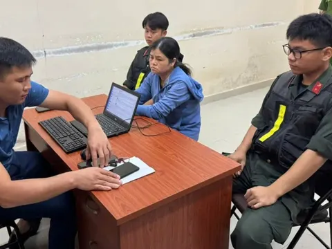 Bắt tạm giam Nguyễn Thị Hoa Hường