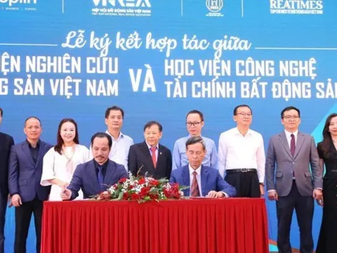 Đào tạo lãnh đạo cấp cao là ưu tiên hàng đầu của ngành bất động sản