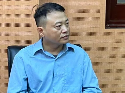 Nhóm đấu tố có động thái gây bất ngờ ngay sau khi Shark Bình bị bắt