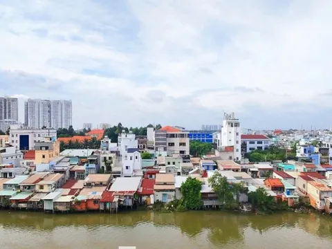 Các chính sách hỗ trợ người dân sau di dời 40.000 căn nhà ven kênh rạch ở TPHCM