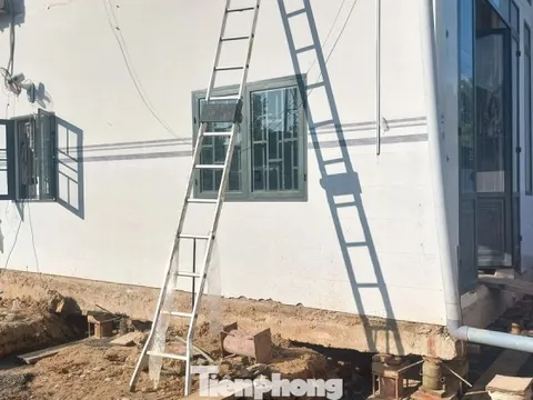 ‘Thần đèn’ đưa căn nhà xây nhầm trên đất người khác về đúng vị trí