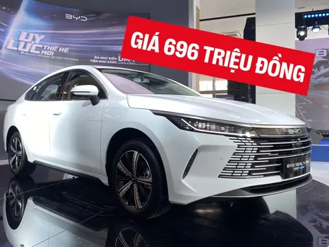 BYD Seal 5 ra mắt Việt Nam: Giá 696 triệu đồng, cùng cỡ Civic, máy hybrid cắm sạc tiêu thụ 3,8 lít/100km