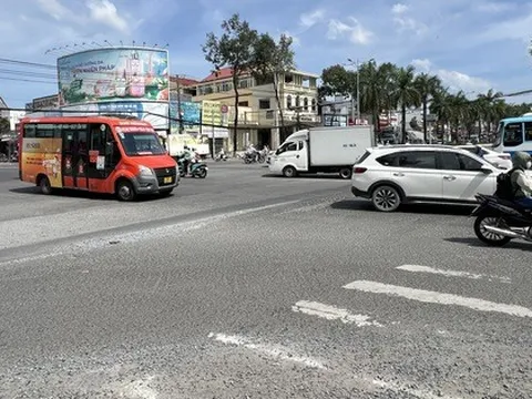 Hai dự án ngàn tỉ ở Cần Thơ: Tiền đã sẵn nhưng mặt bằng chưa có!