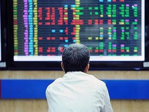 Thị trường nhận "cú sốc" giảm gần 95 điểm, các công ty chứng khoán nói gì?