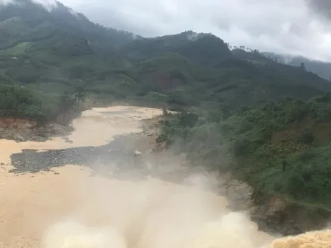 Đà Nẵng mưa lớn, sáng nay hai thủy điện thông báo xả nước điều tiết