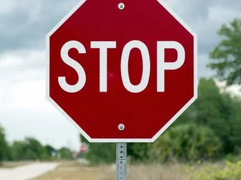 Một công ty chứng khoán bất ngờ dừng phương án chào bán 365 triệu cổ phiếu