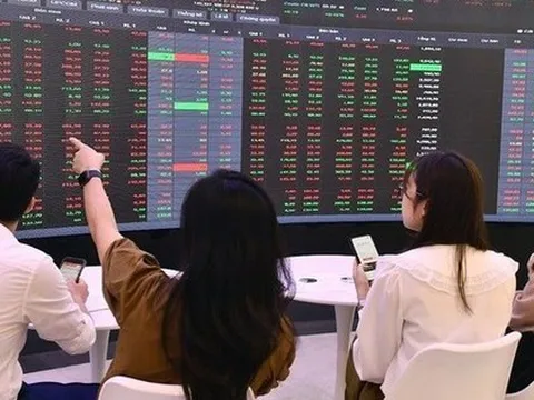 Lịch sự kiện và tin vắn chứng khoán ngày 30/10/2025