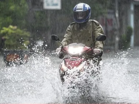 Dự báo thời tiết 30/10: Miền Bắc đón không khí lạnh, mưa lớn bao trùm miền Trung