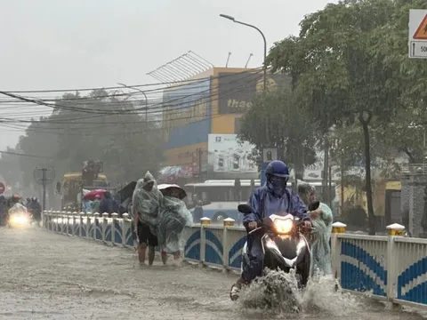 Huế - Đà Nẵng mưa lớn trở lại