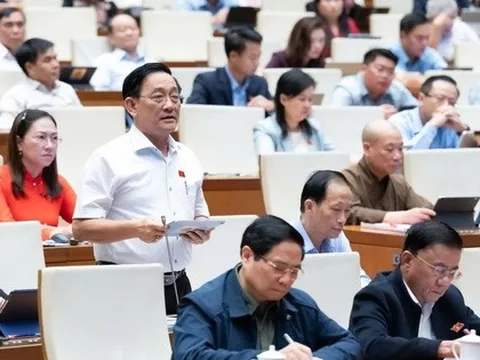 Kiến nghị tăng lương cơ sở ngay từ đầu năm 2026; hỗ trợ cán bộ vùng sáp nhập