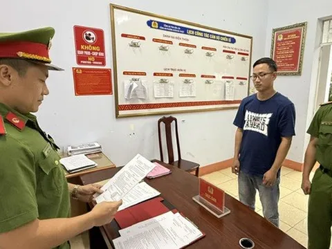 Khởi tố 1 phó phòng chi nhánh ngân hàng lừa đảo 4,8 tỉ đồng