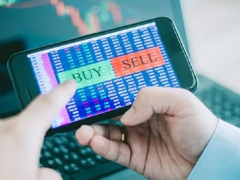 Bật mí thời điểm "vàng" để giải ngân mua cổ phiếu an toàn và hiệu quả