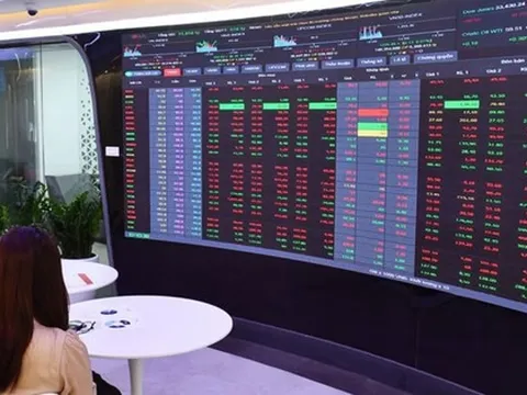 Siết quy định an toàn tài chính với công ty chứng khoán, quản lý quỹ từ tháng 12/2025