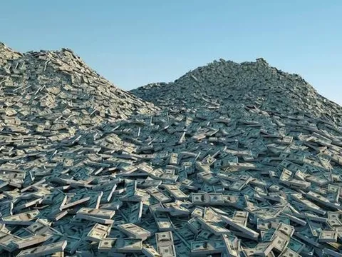 Mang “núi tiền” gửi ngân hàng, loạt đại gia Việt "ngồi không" vẫn đút túi tiền tỷ mỗi ngày