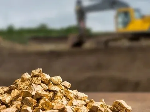 Công ty đào vàng lớn nhất Việt Nam giữa cơn sốt giá vàng lập đỉnh